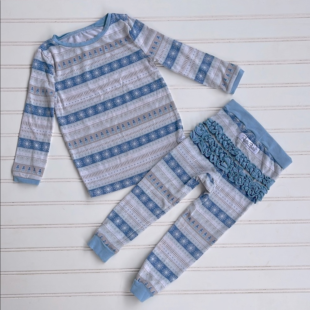 RUFFLE BUTTS Fair Isle Frosty Striped Pajama Set